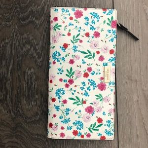Flower print Kate spade wallet